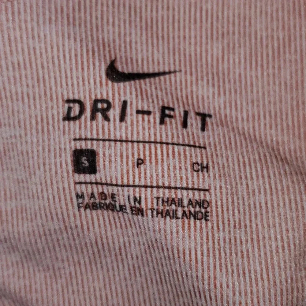 Nike Dri-Fit Strappy Razorback Tank Size S - Picture 9 of 9